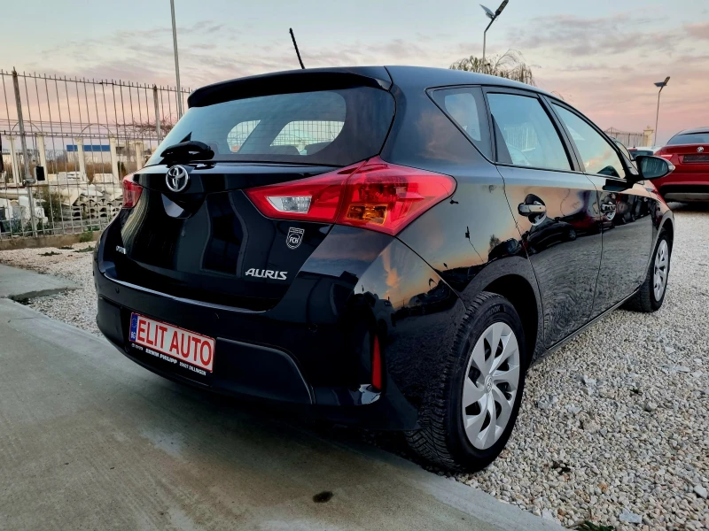 Toyota Auris 1.3VVT-i 99ks. 6 скорости, Климатроник, снимка 6 - Автомобили и джипове - 52904422