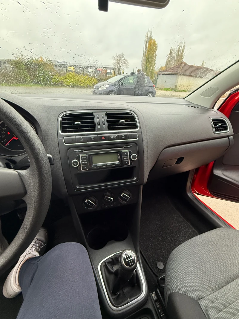 VW Polo, снимка 11 - Автомобили и джипове - 52950858