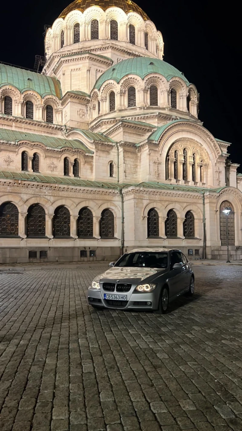 BMW 320, снимка 12 - Автомобили и джипове - 53080372