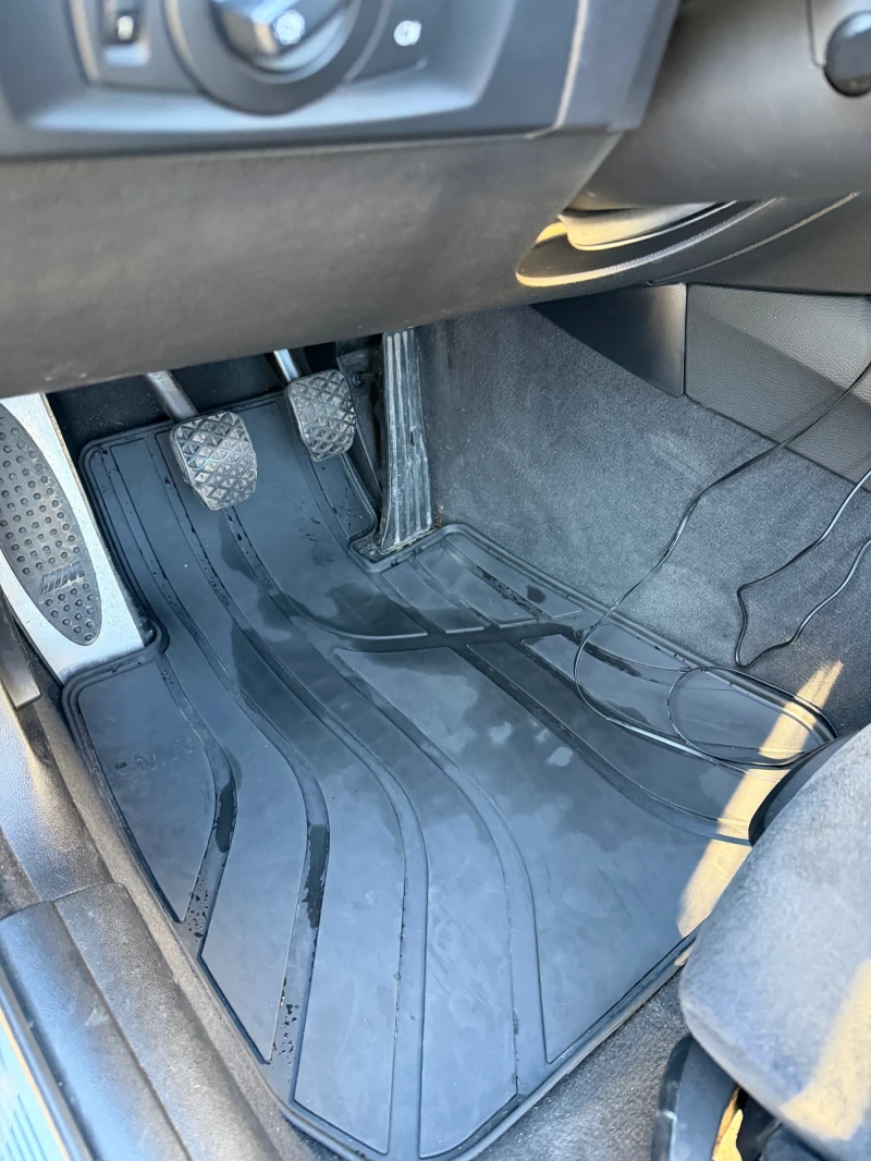 BMW 320, снимка 6 - Автомобили и джипове - 53080372