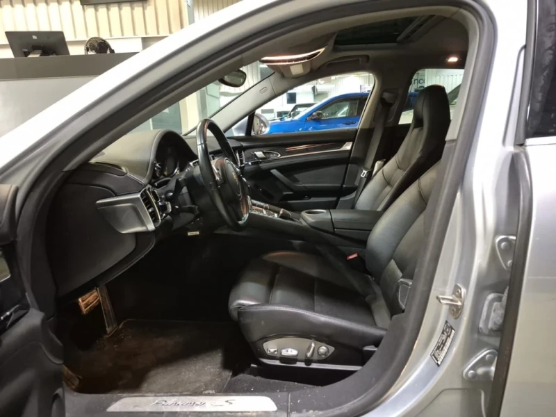 Porsche Panamera * S E HYBRID * ПОДГРЕВ * ОБДУХВАНЕ * ШИБИДАХ, снимка 7 - Автомобили и джипове - 53415538