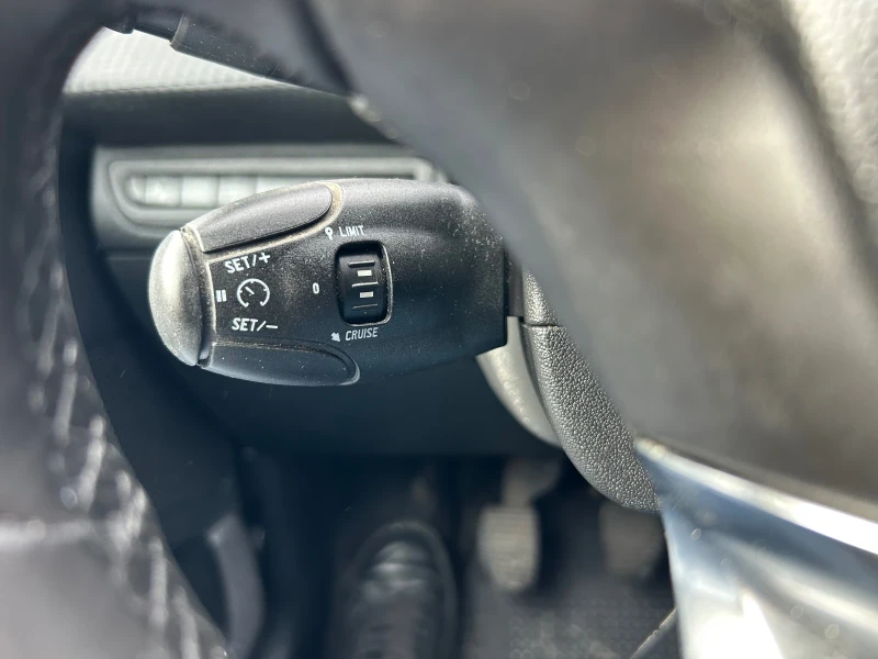 Peugeot 2008 1.6 Hdi evro6 , снимка 14 - Автомобили и джипове - 53417682