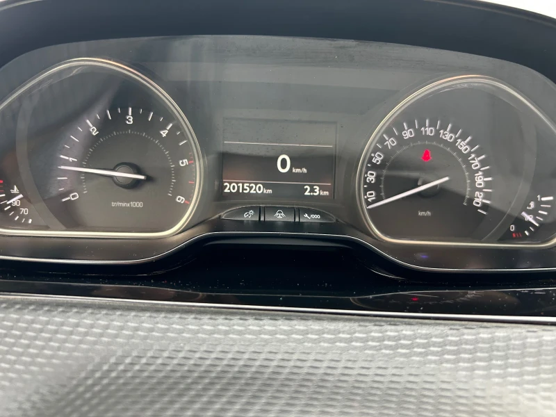 Peugeot 2008 1.6 Hdi evro6 , снимка 11 - Автомобили и джипове - 53417682