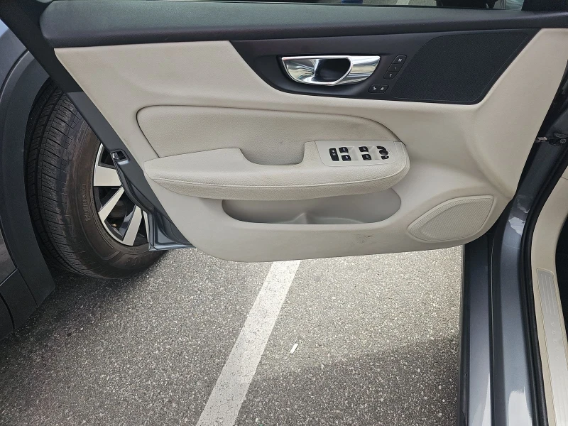 Volvo S60 T6 Momentum, снимка 10 - Автомобили и джипове - 53554286