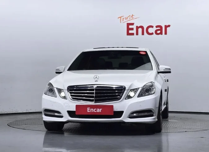Mercedes-Benz E 220 Avantgarde - изображение 3
