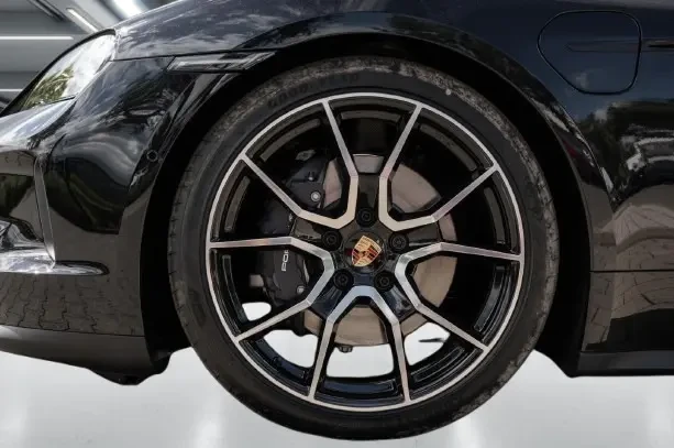 Porsche Taycan Sport Turismo = Sport Chrono = Гаранция, снимка 4 - Автомобили и джипове - 53524232