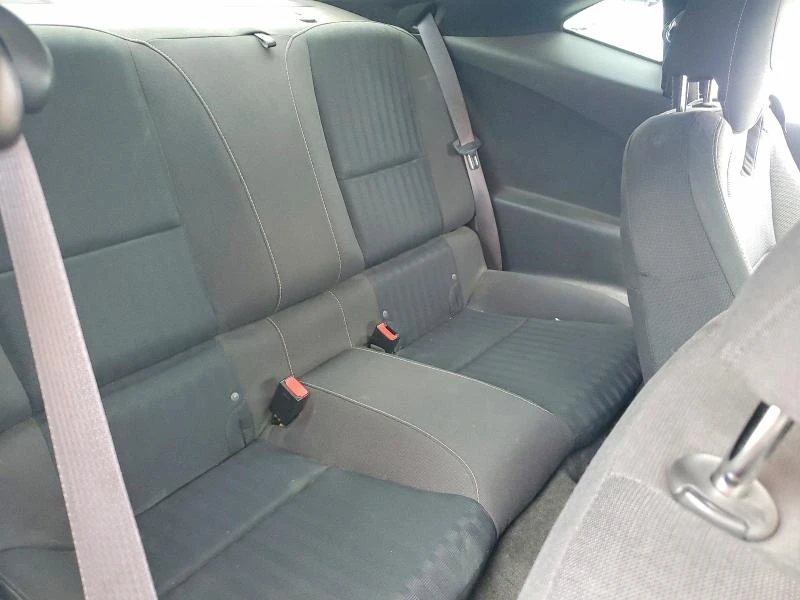 Chevrolet Camaro 3.6L 6 Rear-wheel drive, снимка 10 - Автомобили и джипове - 53713693