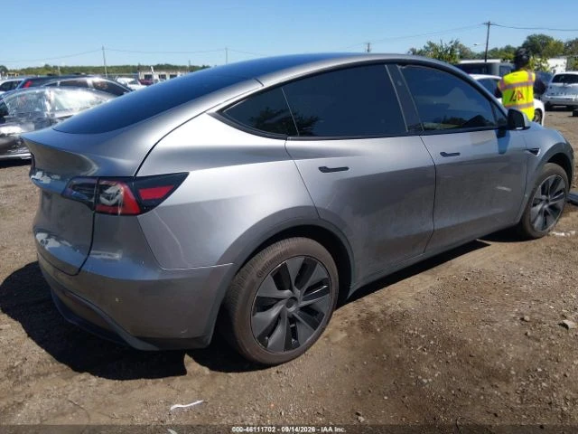 Tesla Model Y Long Range/Dual Motor/Rear-wheel Drive, снимка 8 - Автомобили и джипове - 56735182