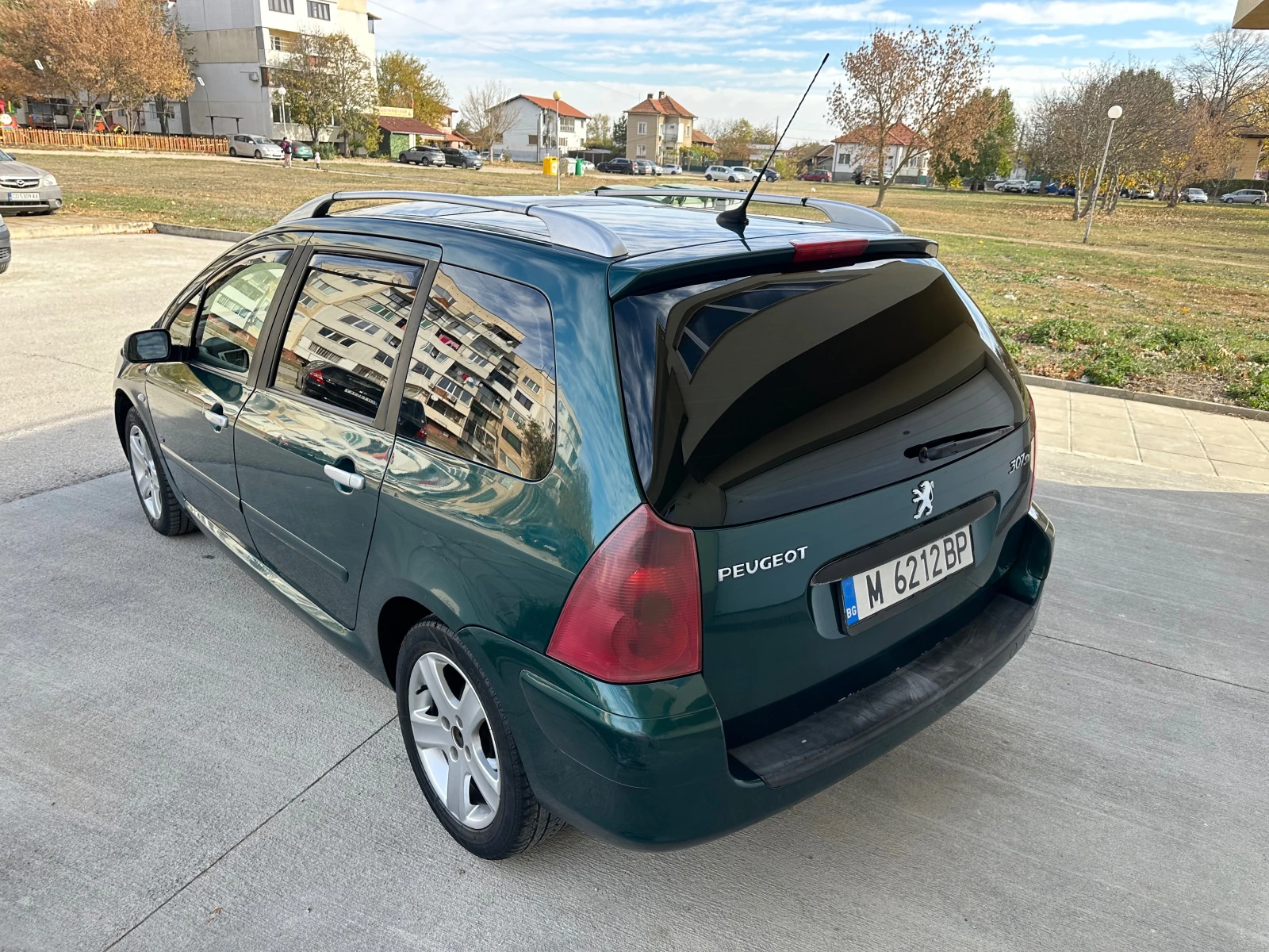 Peugeot 307 2.0 HDI - изображение 2