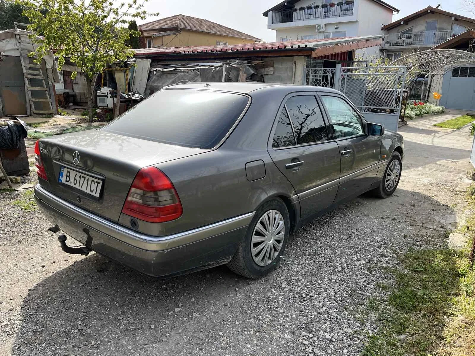 Mercedes-Benz C 180 Elegance  - изображение 5
