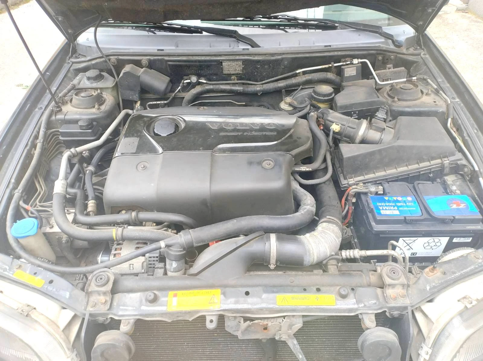 Volvo V40  - изображение 3