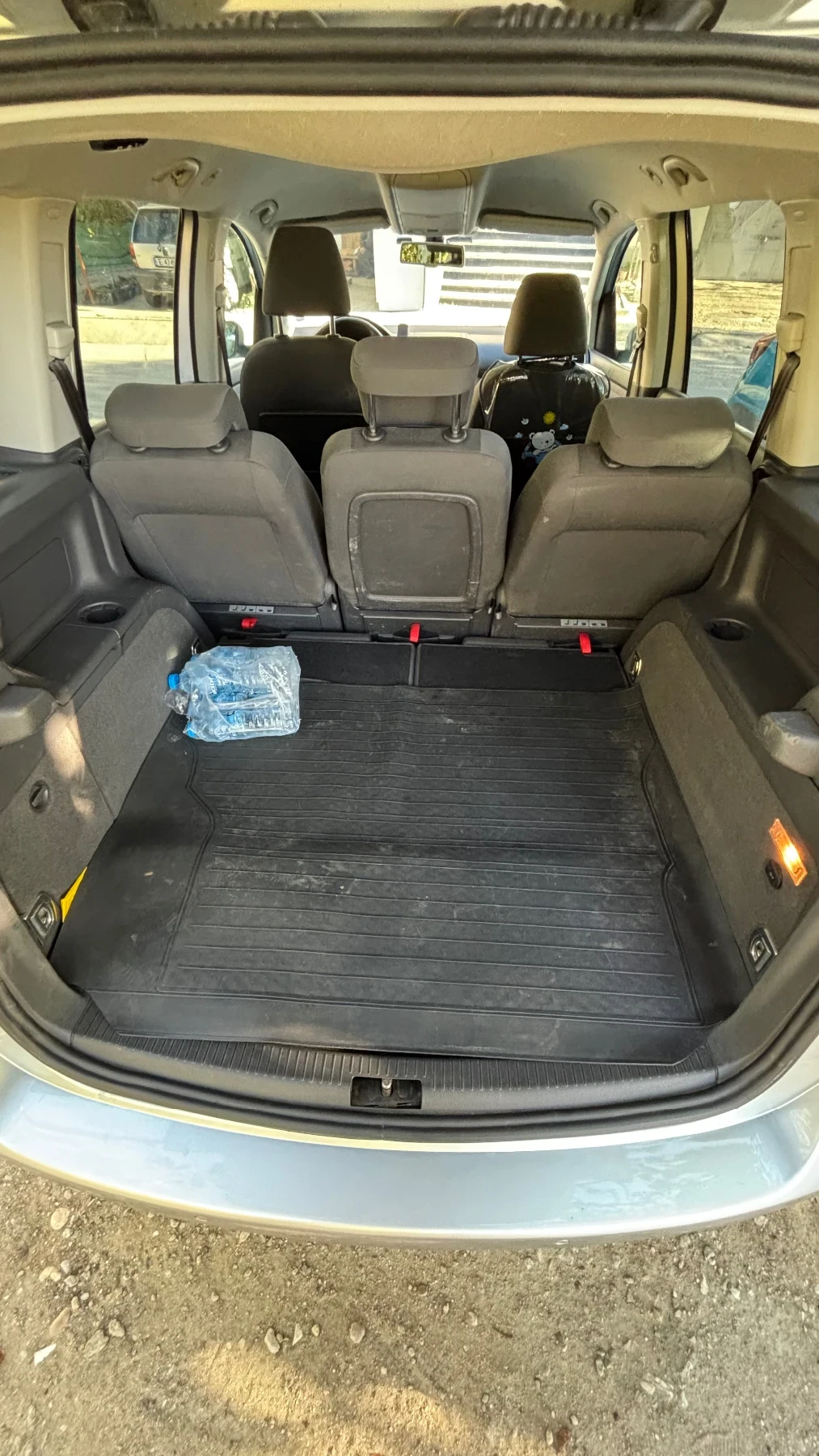 VW Touran 2.0 TDI 140 �.�. DSG 6 speed | Mobile.bg � ����������� 14
