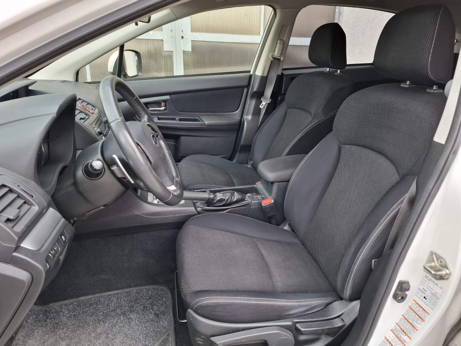 Subaru XV 2.0i АВТОМАТИК - изображение 10