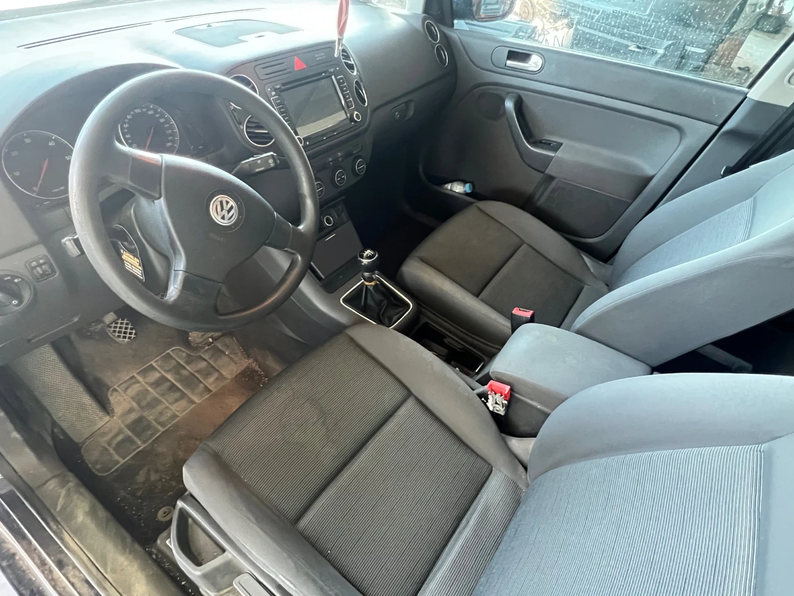 VW Golf Plus 1.9TDI - изображение 6