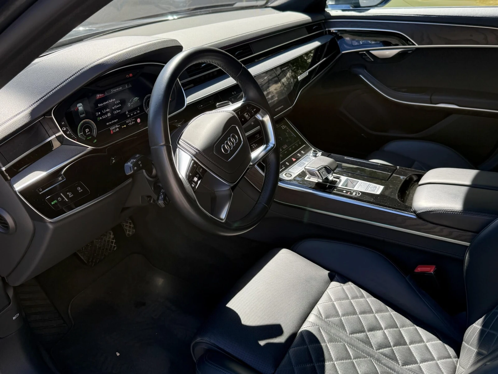 Audi A8 60TFSI/LONG/RSE/Панорама/Обдухване/Sline/HuD - изображение 7