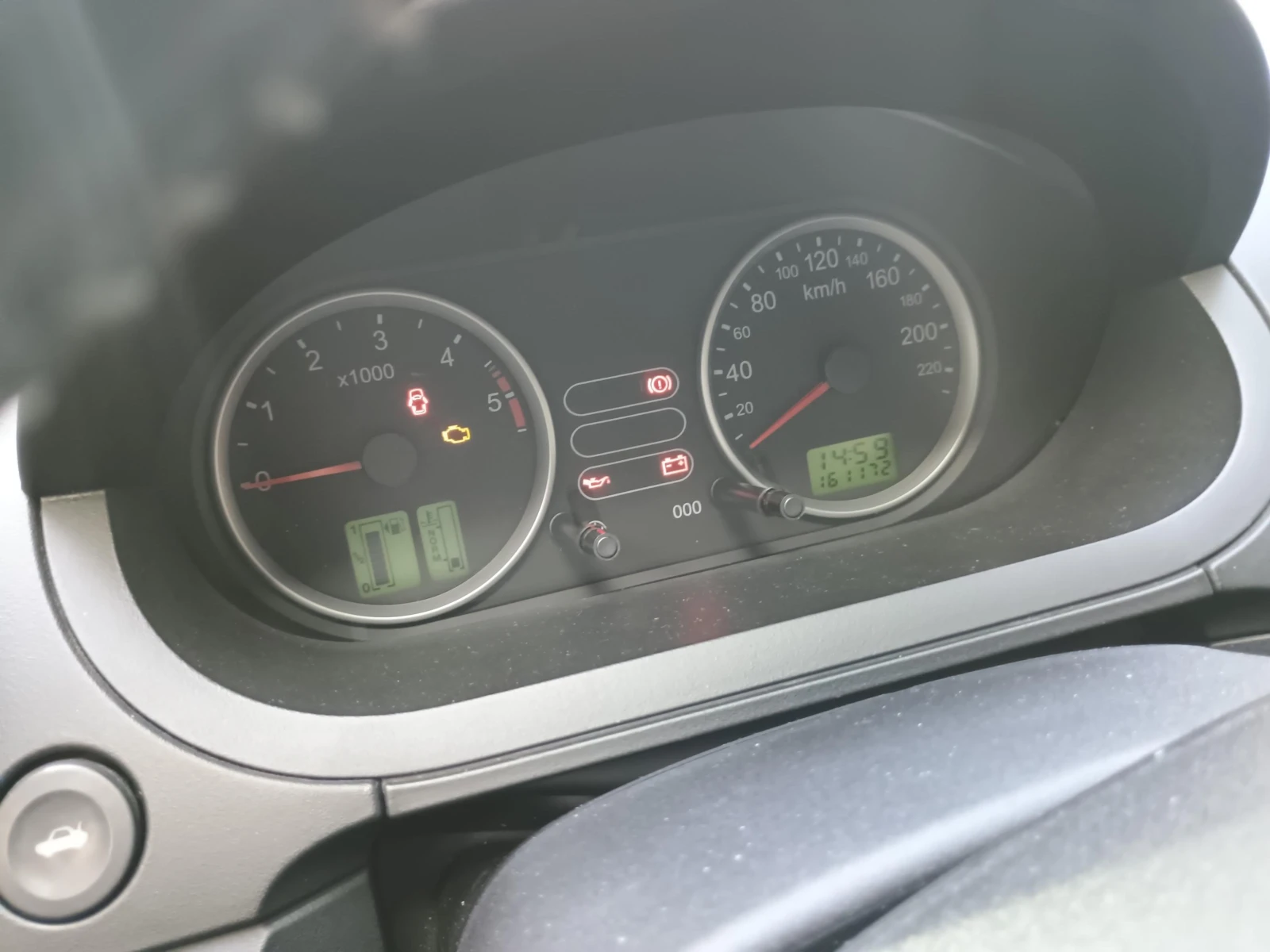 Ford Fiesta  - изображение 7