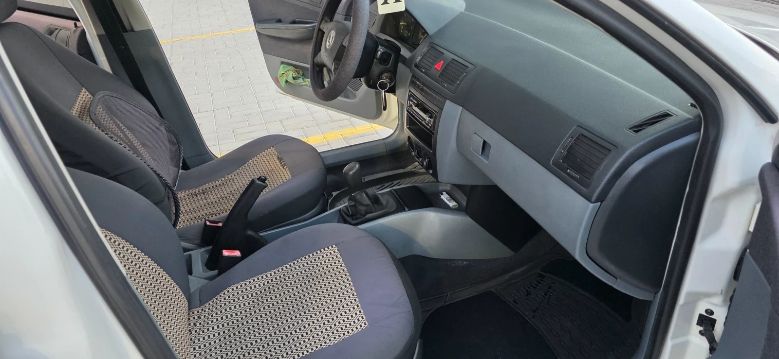 Skoda Fabia 1.4   | Mobile.bg   14