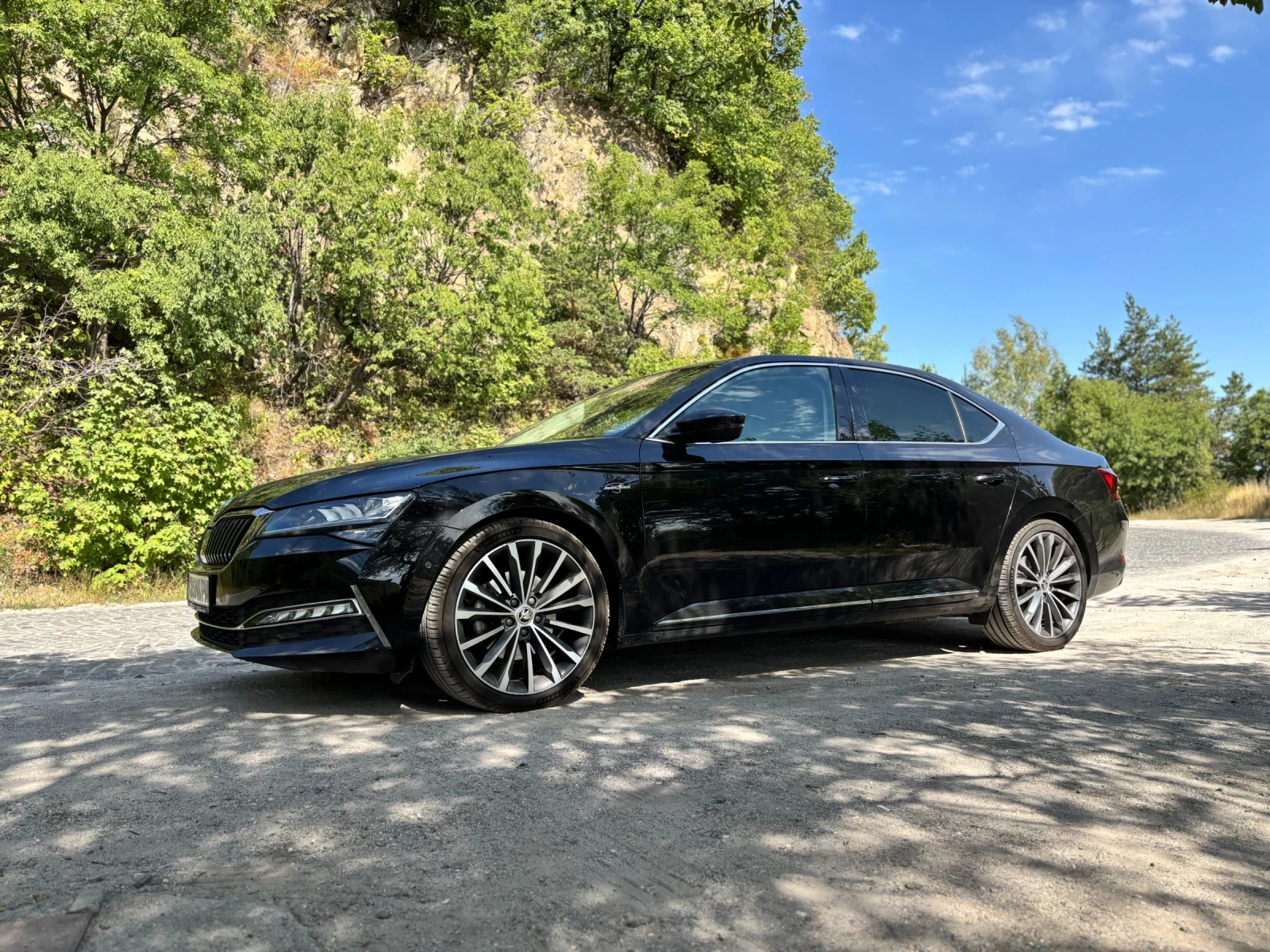 Skoda Superb L&K - изображение 3
