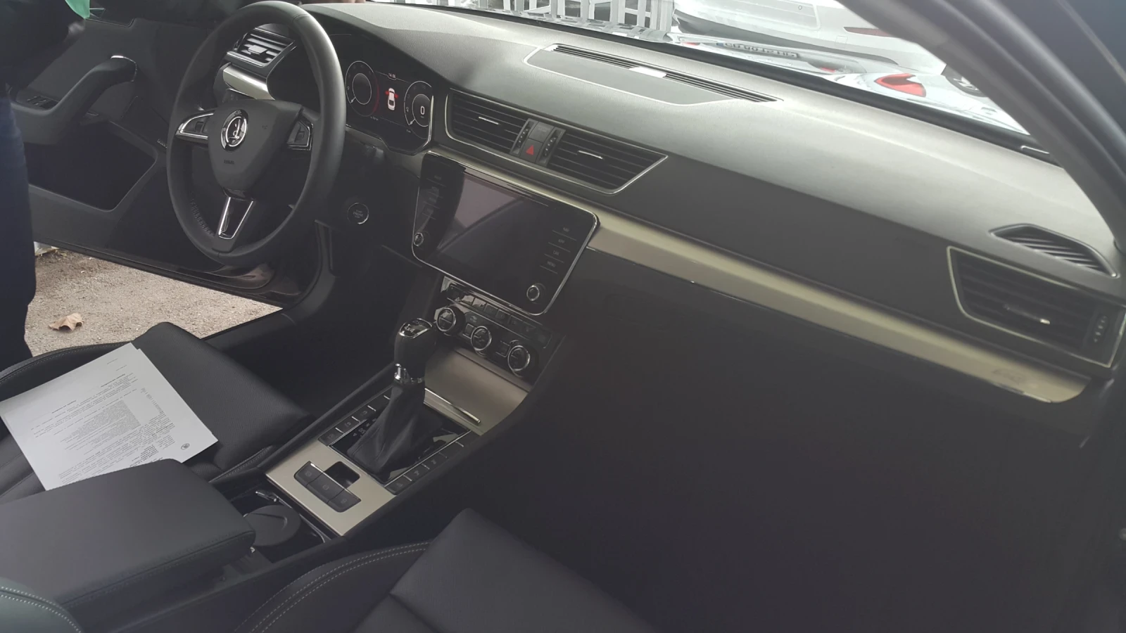 Skoda Superb L&K - изображение 4