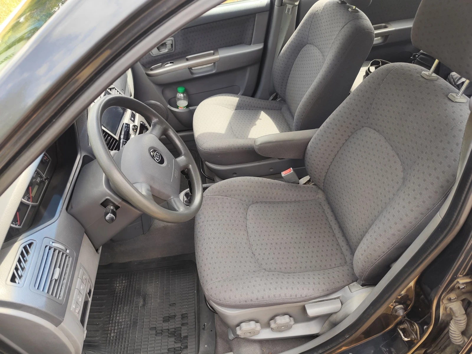 Kia Carens 1.6 ���, ����, ������ | Mobile.bg � ����������� 3