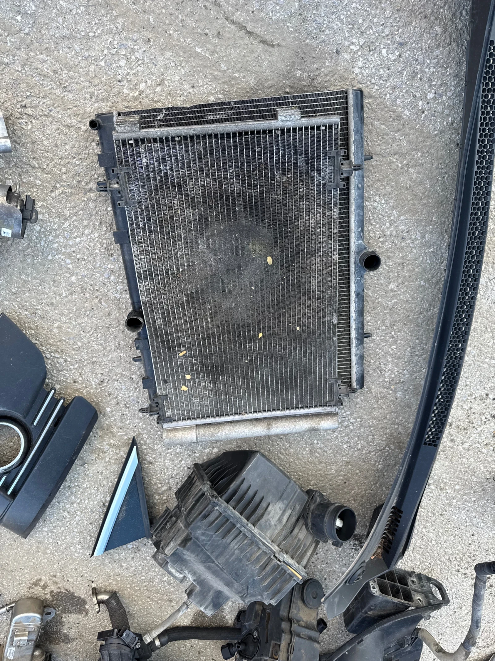 Peugeot 3008 1.6HDI* 2011* ЗА ЧАСТИ, снимка 8 - Автомобили и джипове - 53715982