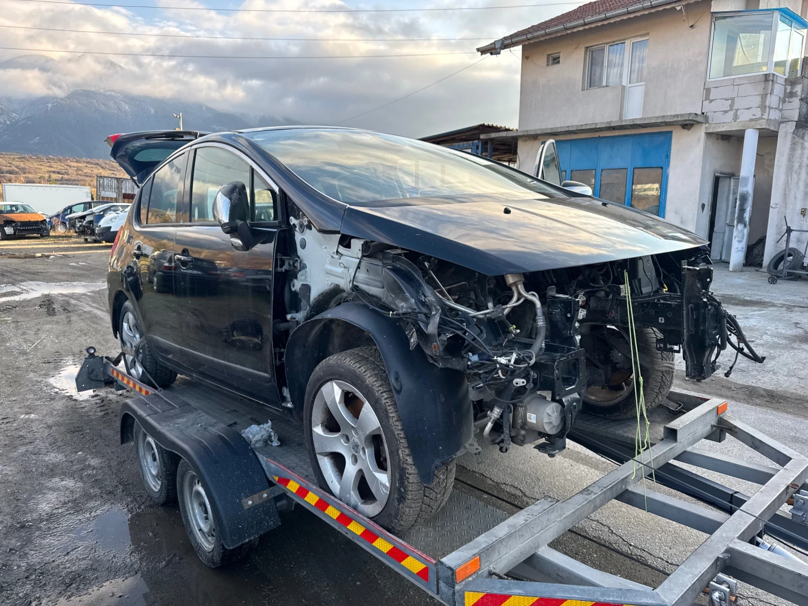 Peugeot 3008 1.6HDI* 2011* ЗА ЧАСТИ
