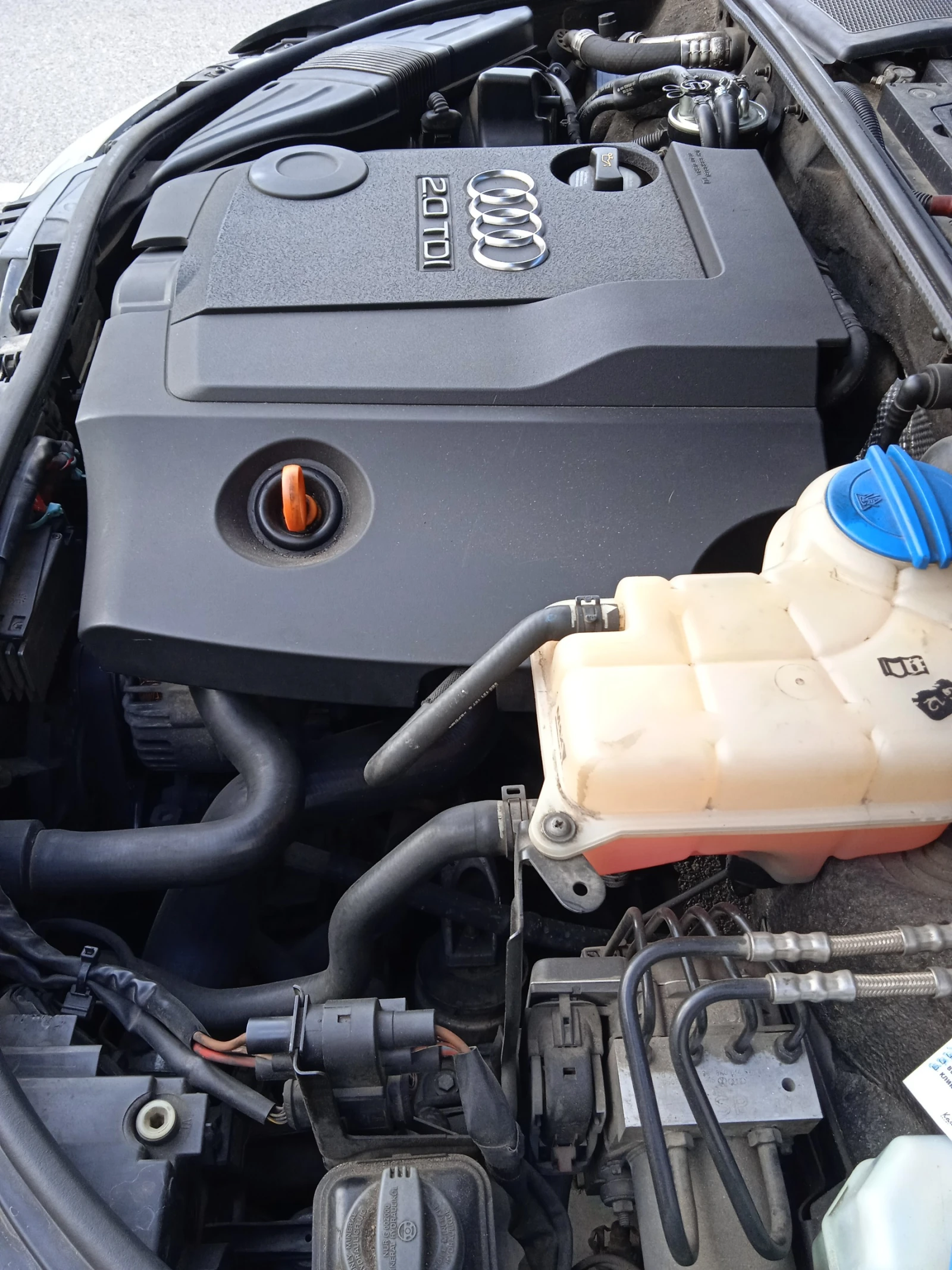 Audi A4 2.0 TDI - изображение 10