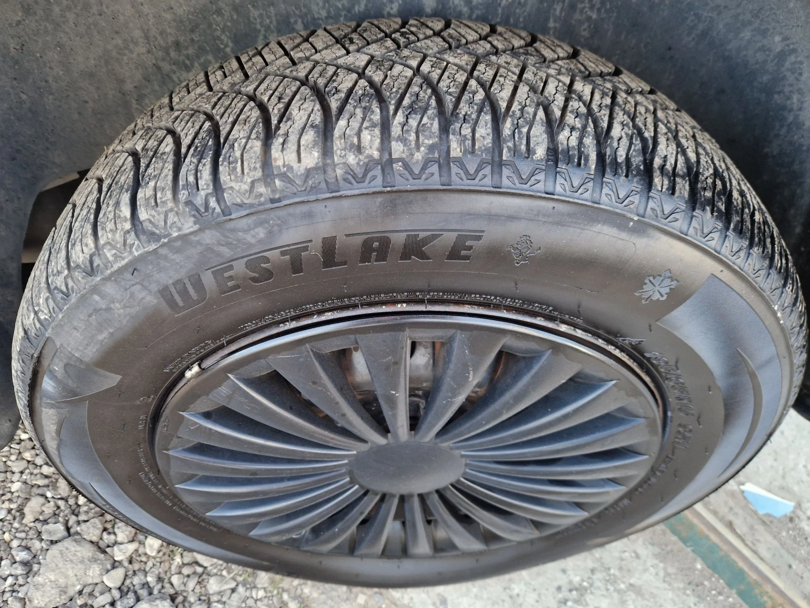 VW Caddy 2.0i 109HP.FRIGO ITALIA, снимка 4 - Автомобили и джипове - 53874903