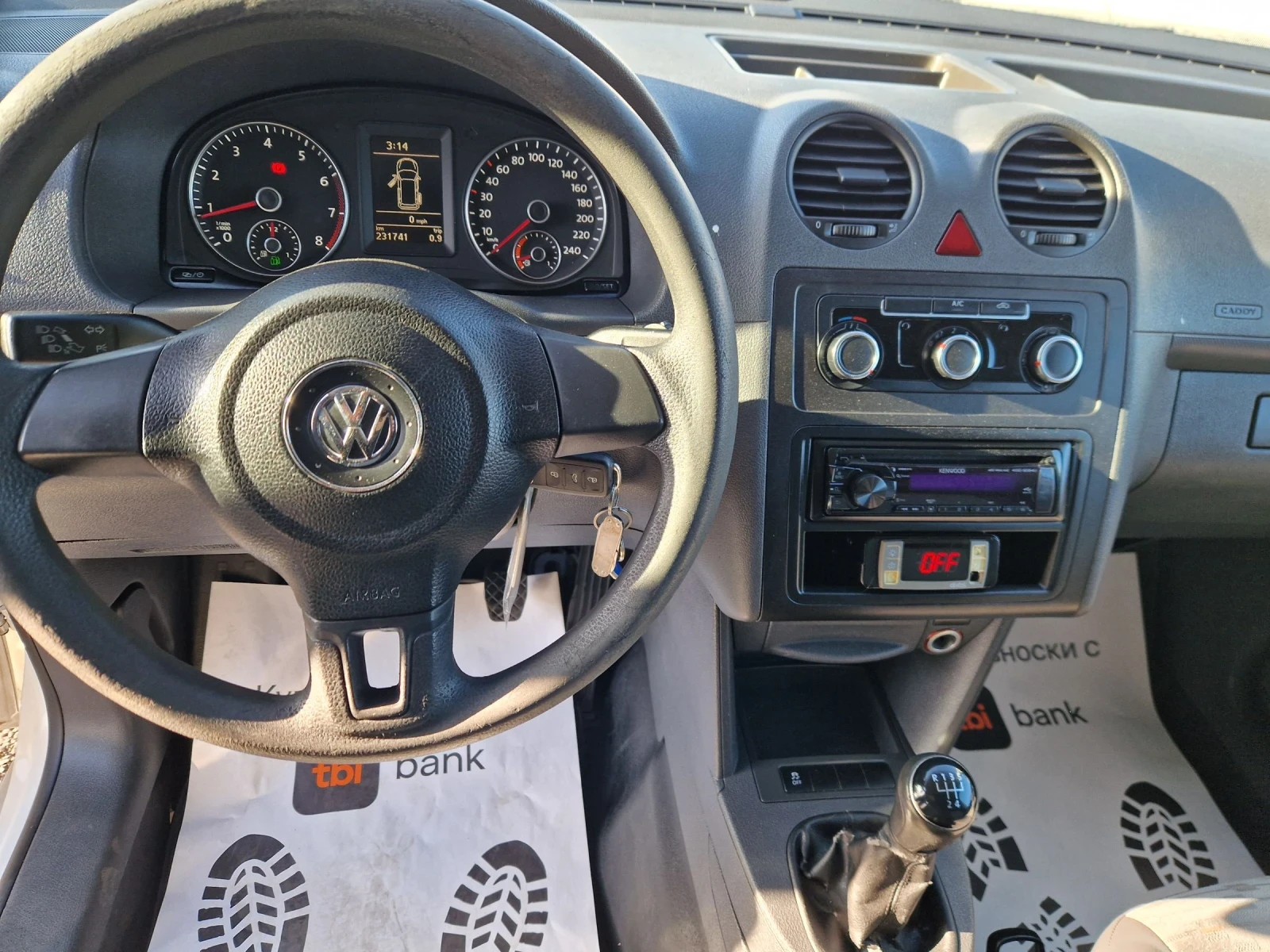 VW Caddy 2.0i 109HP.FRIGO ITALIA, снимка 13 - Автомобили и джипове - 53874903