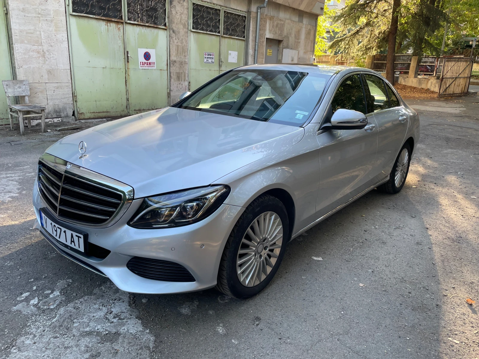 Mercedes-Benz C 220, снимка 6 - Автомобили и джипове - 54175689