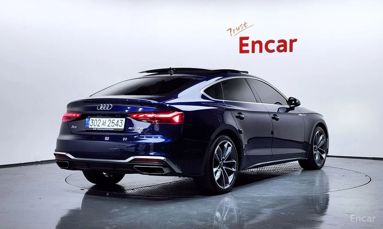 Audi A5 2.0L TFSI, снимка 3 - Автомобили и джипове - 54723832