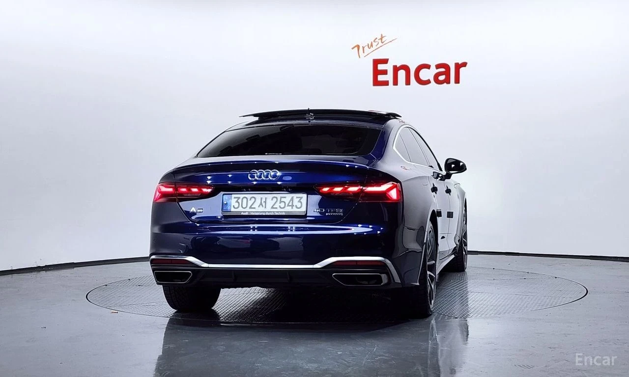 Audi A5 2.0L TFSI, снимка 4 - Автомобили и джипове - 54723832