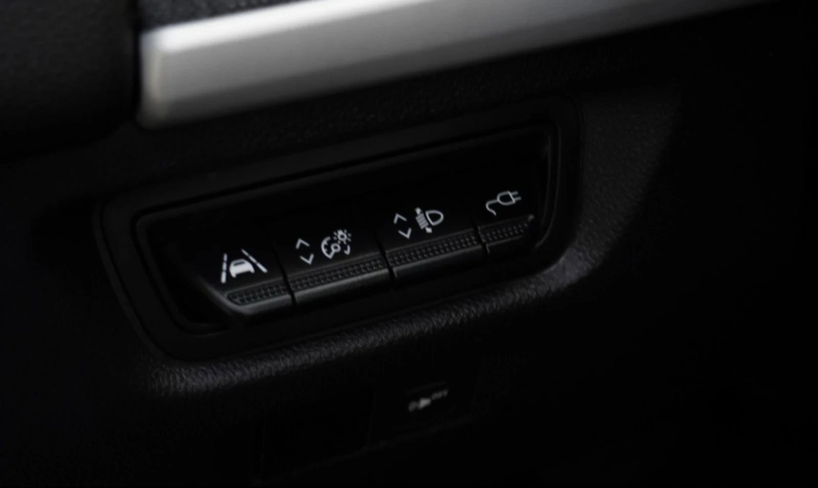 Renault Zoe R 110 49000 km, снимка 9 - Автомобили и джипове - 54747335