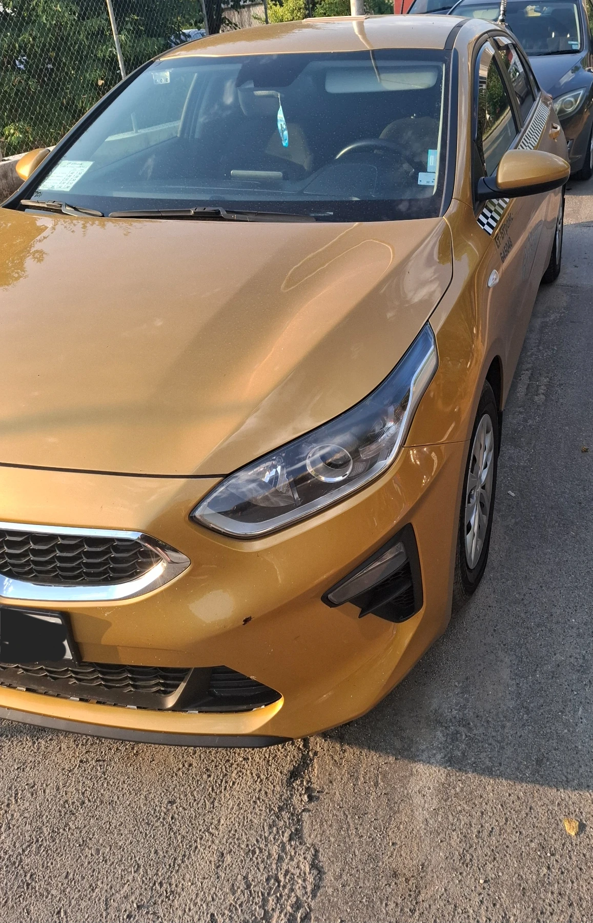 Kia Ceed 1, 4/99к.с, снимка 2 - Автомобили и джипове - 55344834