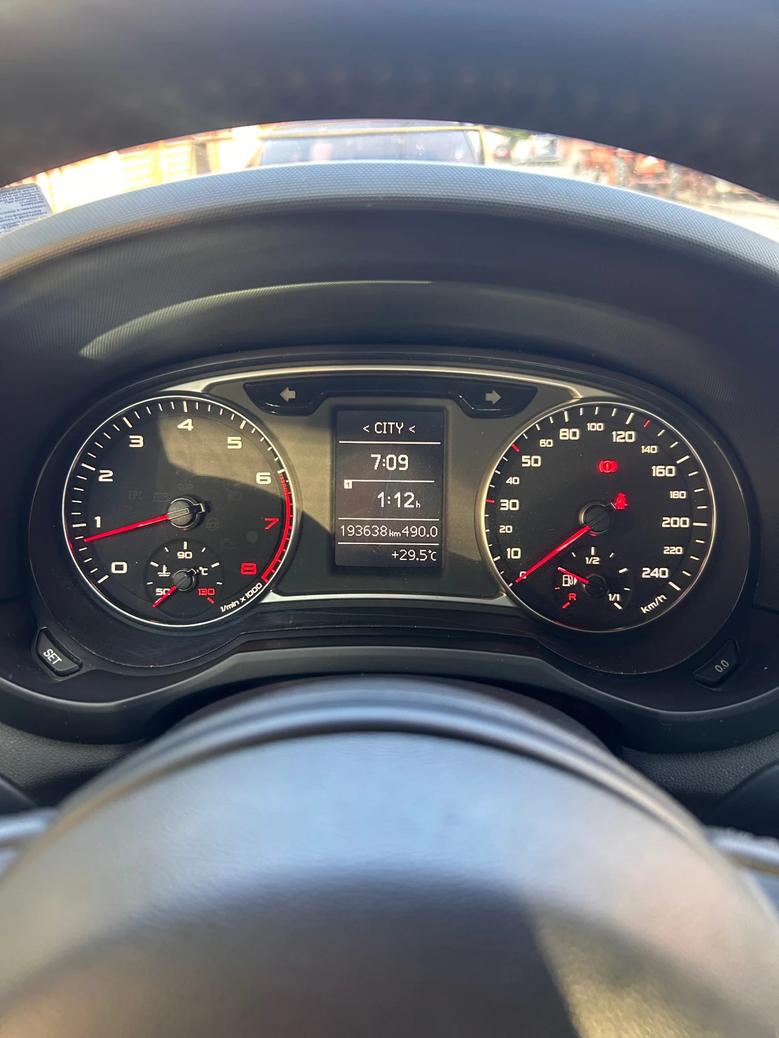 Audi A1 1.4 TFSI 122 к.с. (90 kW)., снимка 13 - Автомобили и джипове - 55401588