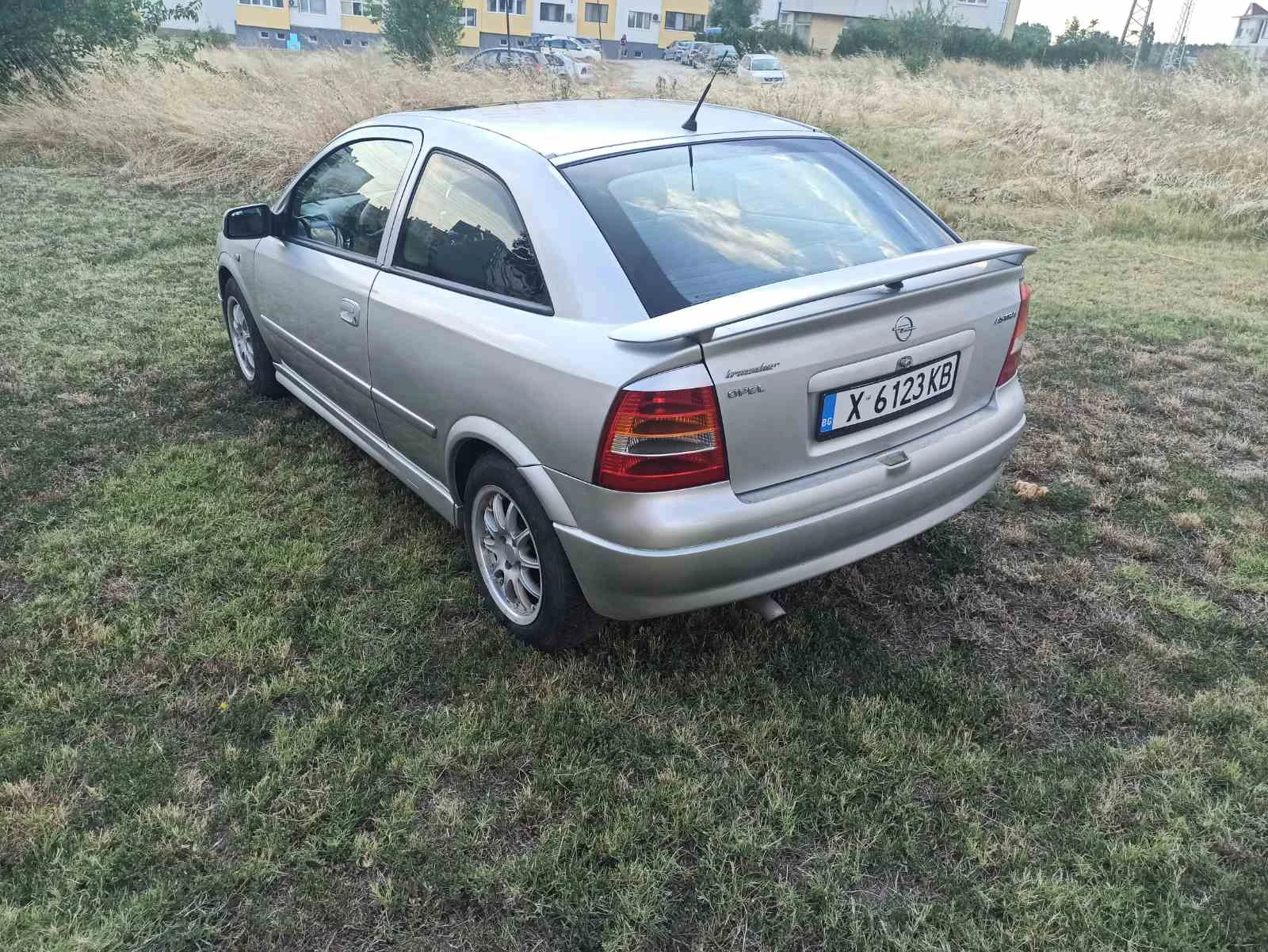 Opel Astra, снимка 17 - Автомобили и джипове - 55578522