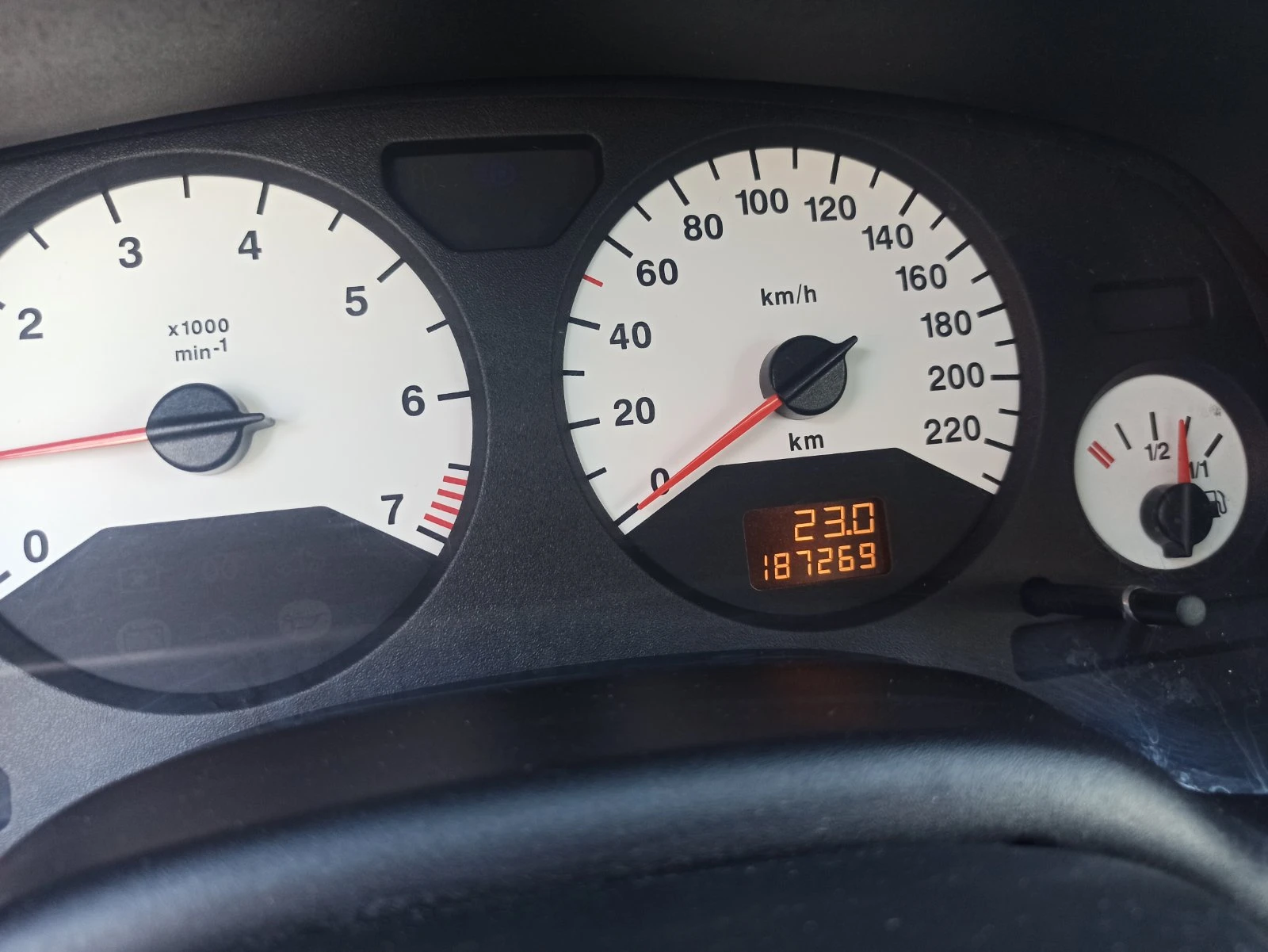 Opel Astra, снимка 12 - Автомобили и джипове - 55578522
