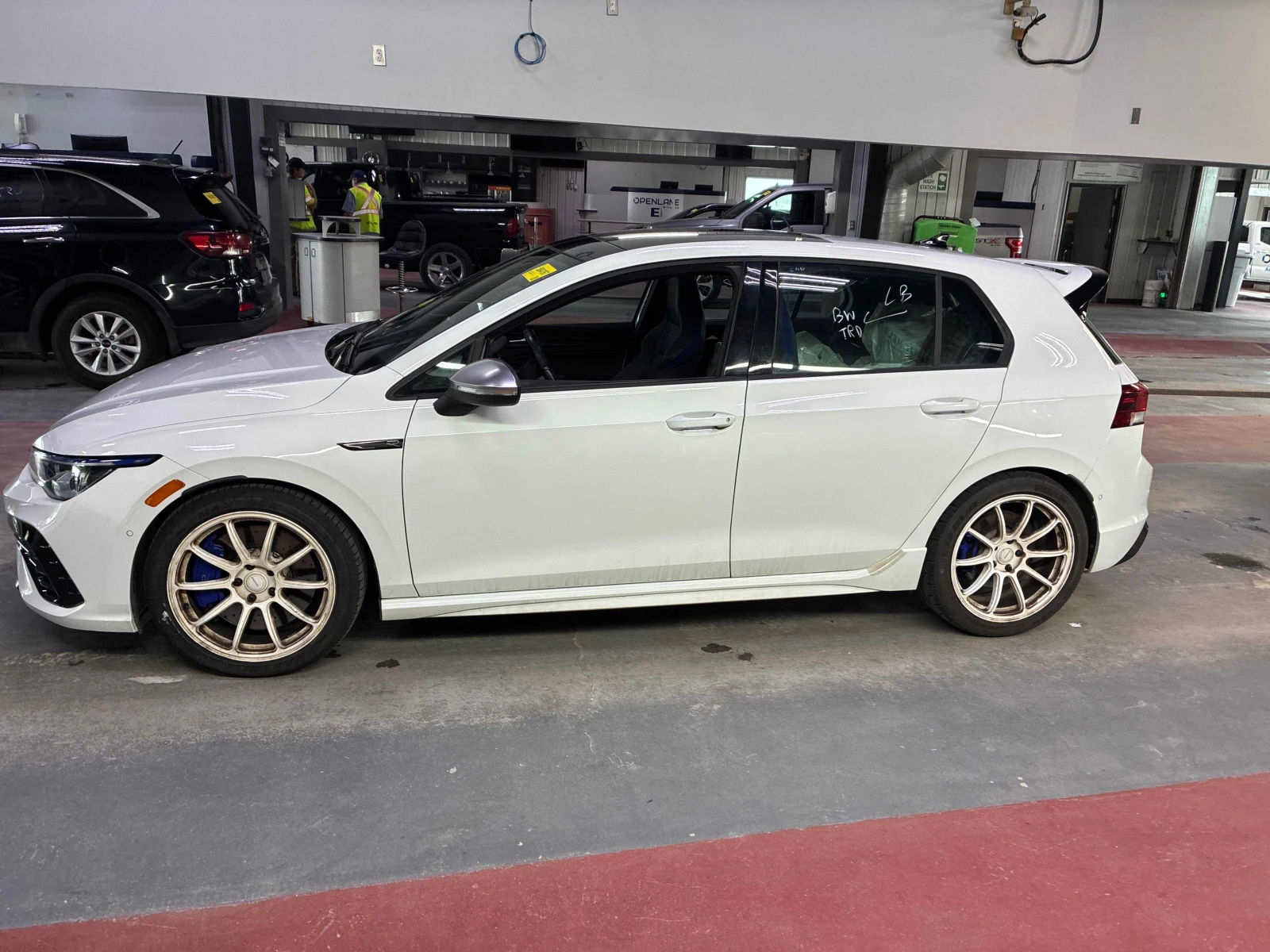 VW Golf * Manual * CARFAX * ОПЦИЯ ЗА ФИНАНСИРАНЕ , снимка 2 - Автомобили и джипове - 55899917