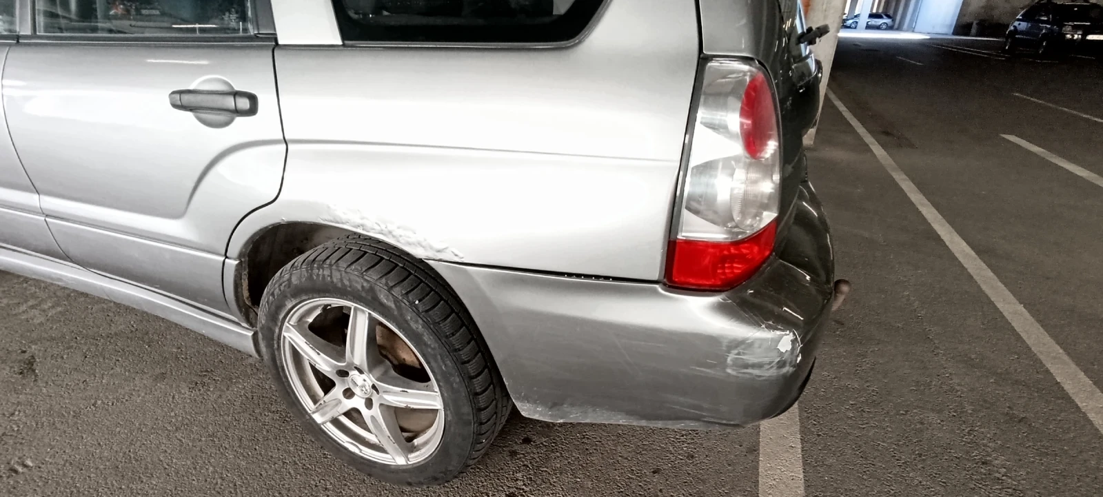 Subaru Forester 2.0, снимка 8 - Автомобили и джипове - 55999545