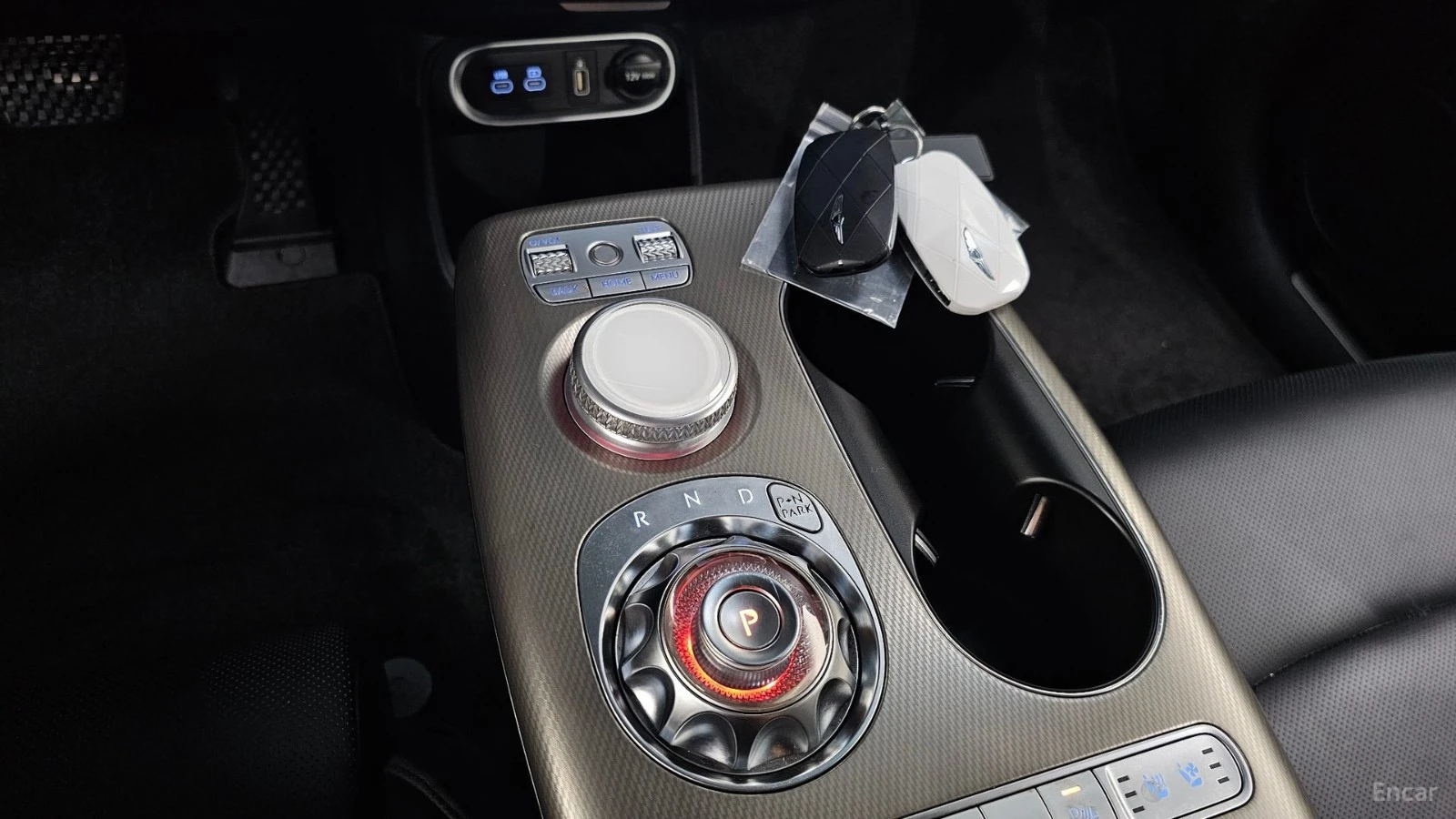 Genesis GV60 AWD, снимка 9 - Автомобили и джипове - 56112465