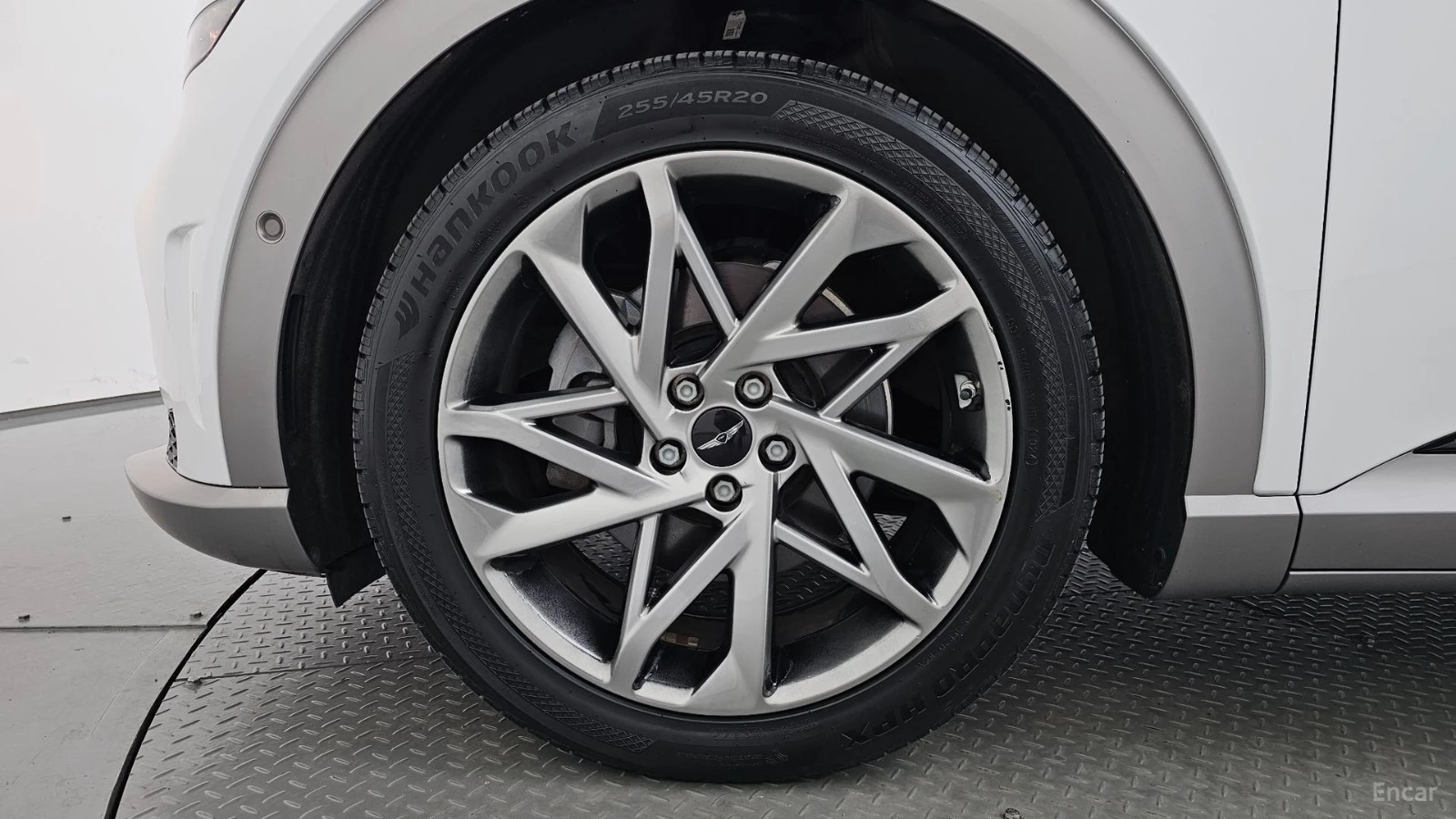 Genesis GV60 AWD, снимка 5 - Автомобили и джипове - 56112465