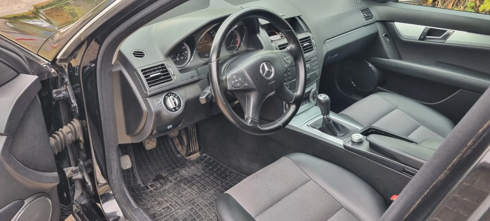 Mercedes-Benz C 200 OM 646, снимка 8 - Автомобили и джипове - 56271480