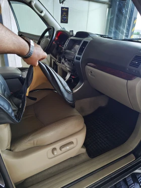Toyota Land cruiser 3.0 D4D, снимка 12