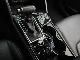 Kia Sportage 2.0 2Wd Prestige - САМО 30% АВАНС, снимка 9