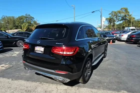 Mercedes-Benz GLC 300 4MATIC Хедъп* Пано* М.точка* Подгрев* 2БР.Ключ* , снимка 4