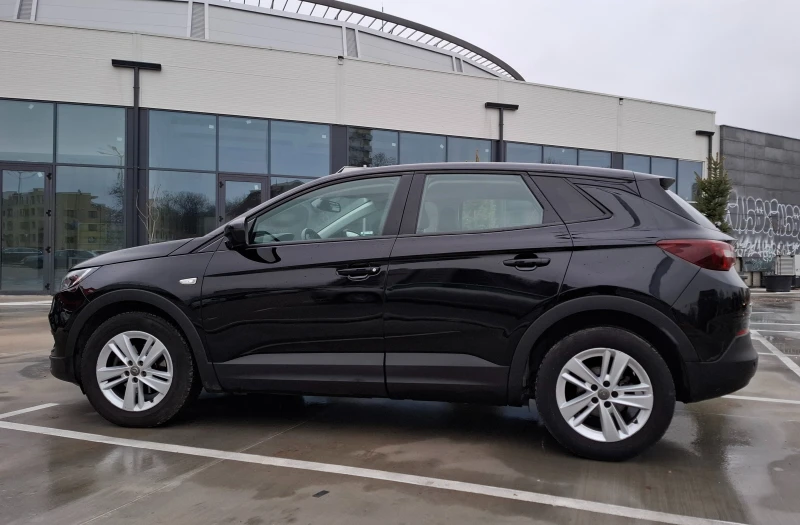 Opel Grandland X, снимка 3 - Автомобили и джипове - 49218613