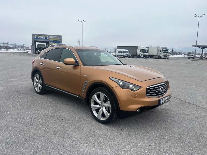 Infiniti Fx 37, снимка 3 - Автомобили и джипове - 48752091