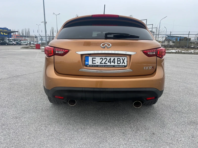 Infiniti Fx 37, снимка 5 - Автомобили и джипове - 48752091