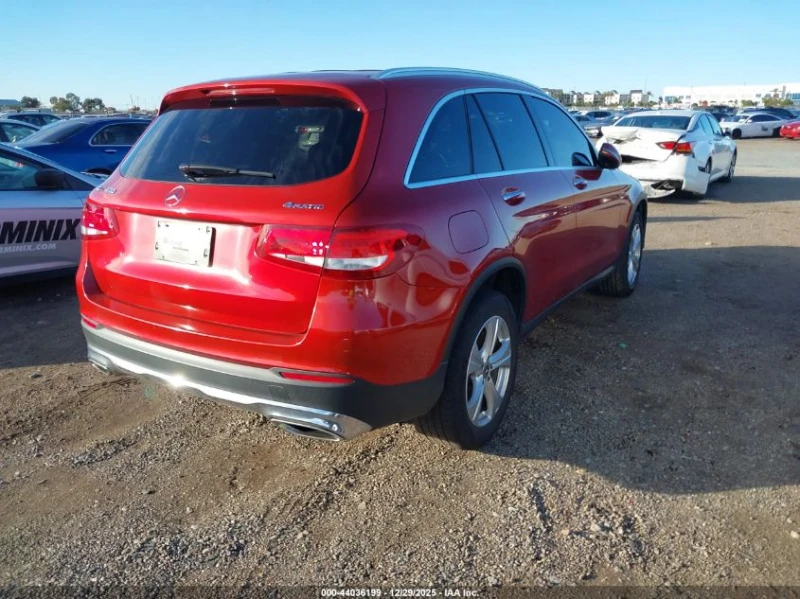 Mercedes-Benz GLC 300 4MATIC * CARFAX* , снимка 4 - Автомобили и джипове - 53421810
