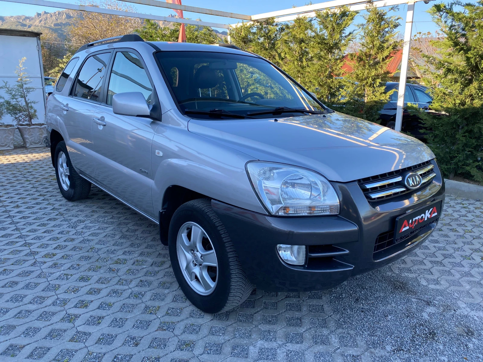 Kia Sportage 2.0i-141кс= 4х4= КЛИМАТИК= УНИКАТ - изображение 2